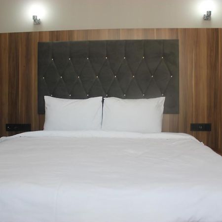Arnavutkoy Ottoman Hotel Istanbul Airport מראה חיצוני תמונה